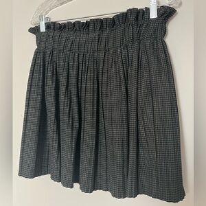 Zara Pleated Smocked A-Line Charcoal Gray Black Houndstooth Mini Skirt Sz M EUC